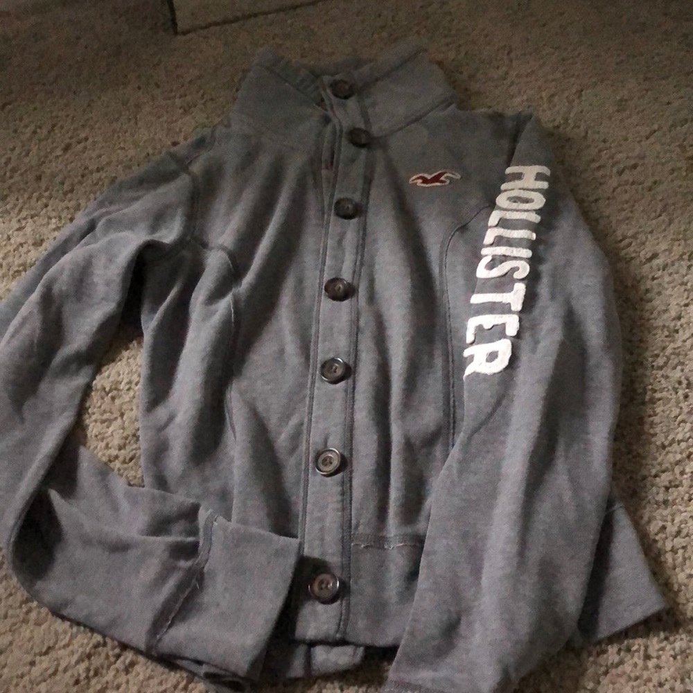 Hollister sweater